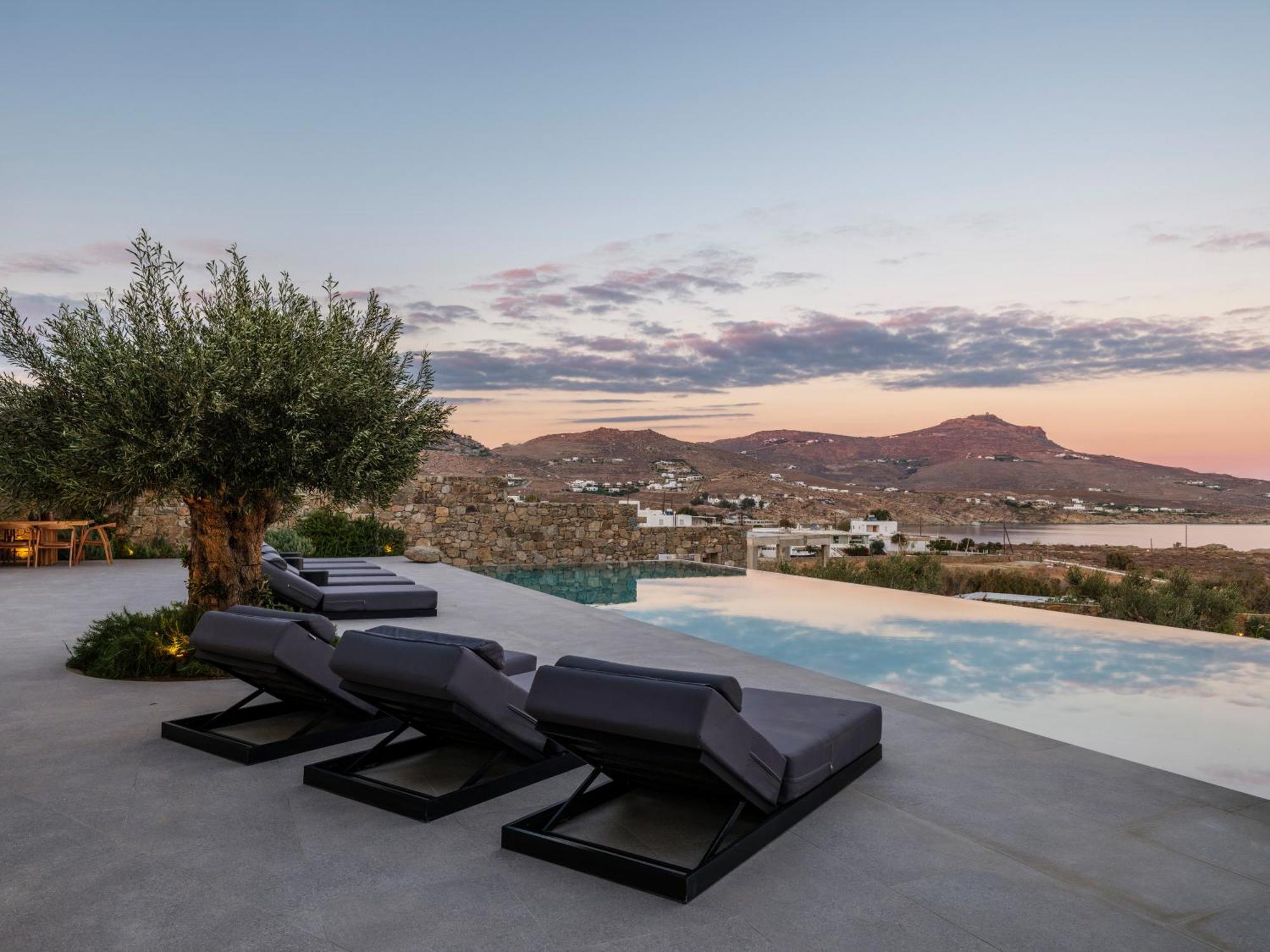 Blue Eye Grand Villa Mykonos 卡拉法蒂斯 外观 照片